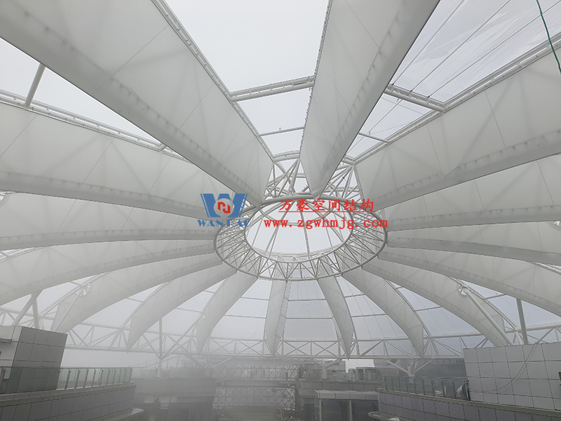 明宇廣場(chǎng)6號(hào)地塊商業(yè)（萬達(dá)廣場(chǎng)）改造項(xiàng)目鋼膜結(jié)構(gòu)ETFE蓋頂天幕工程