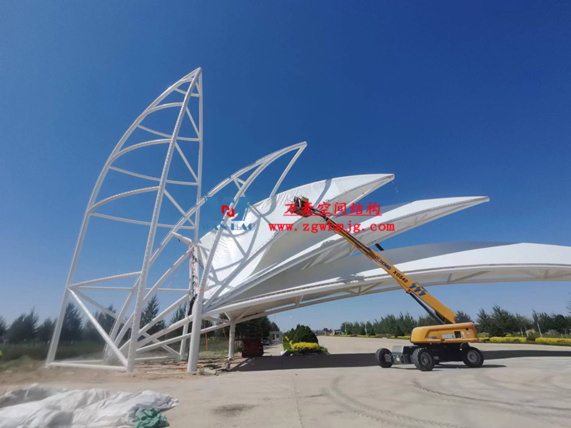 陜西定邊馬蓮灘沙漠公園鋼膜結構工程
