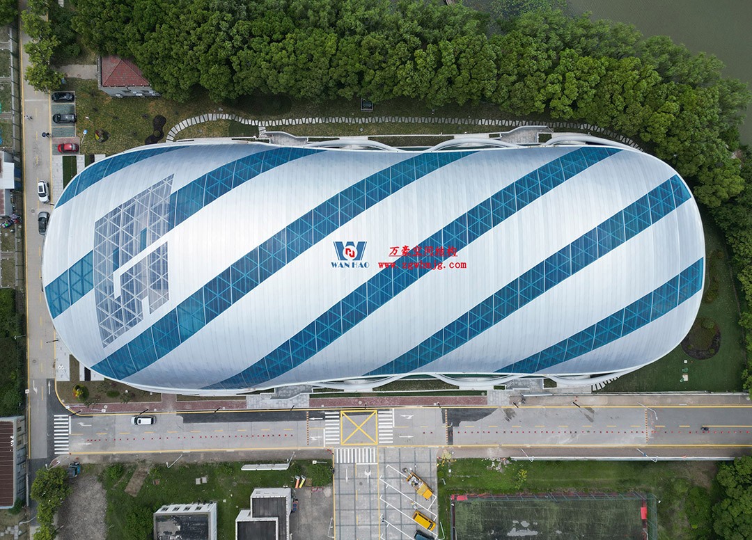 上海工程技術(shù)大學(xué)松江校區(qū)風(fēng)雨操場ETFE膜結(jié)構(gòu)項目 上海工程技術(shù)大學(xué)松江校區(qū)風(fēng)雨操場ETFE膜結(jié)構(gòu)項目