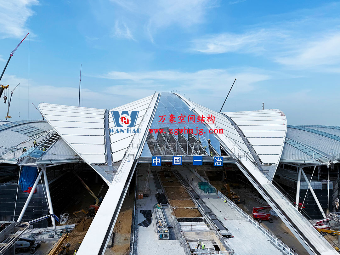 鄭州中原高鐵港數字展貿城ETFE PTFE膜結構項目